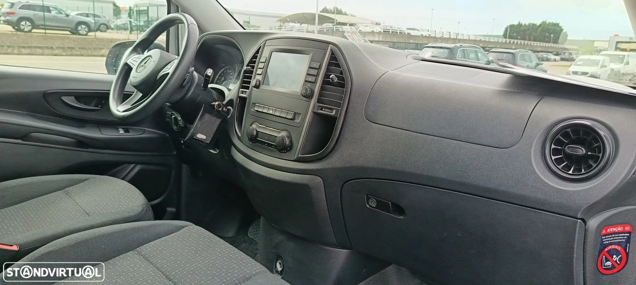 Mercedes-Benz Vito 116 CDI Furgão Standard - 17