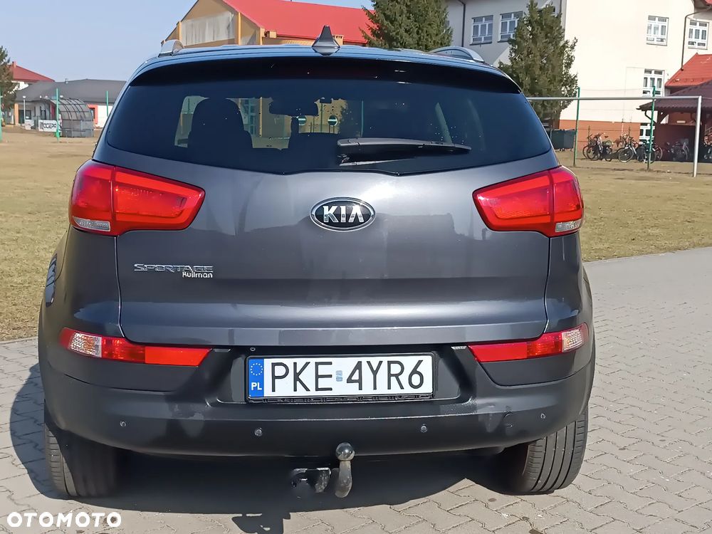 Kia Sportage 1.7 CRDI 2WD ISG Dream-Team Edition - 9
