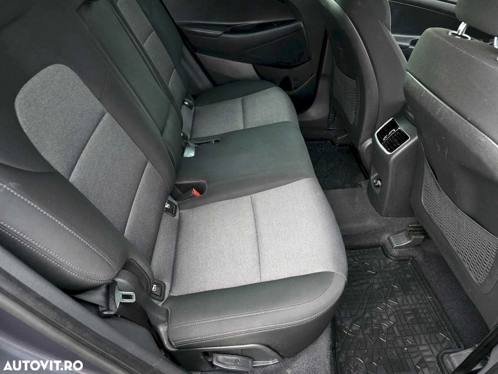 Hyundai Tucson 1.6 T-GDi 4WD 7DCT Premium - 28