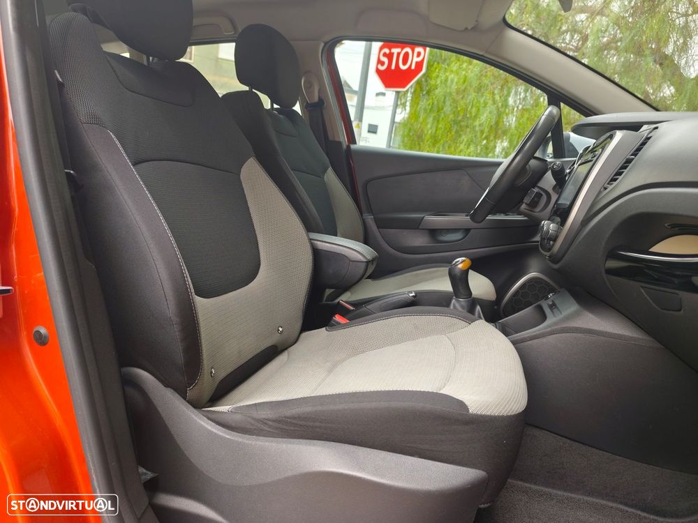 Renault Captur 0.9 TCE Sport - 21