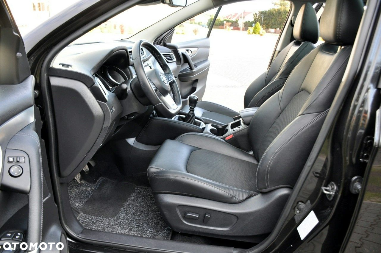 Nissan Qashqai - 21