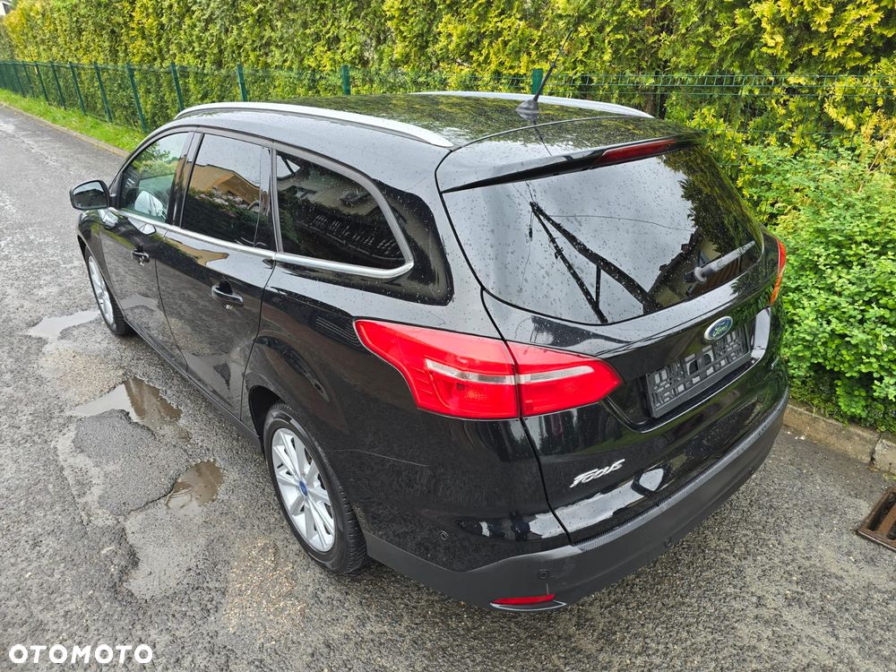 Ford Focus 1.0 EcoBoost Titanium - 9