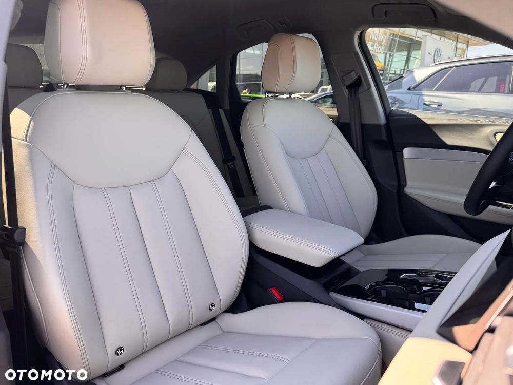 Audi A5 Limousine - 24