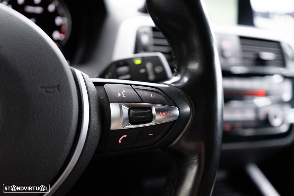 BMW 116 d Pack M Auto - 42