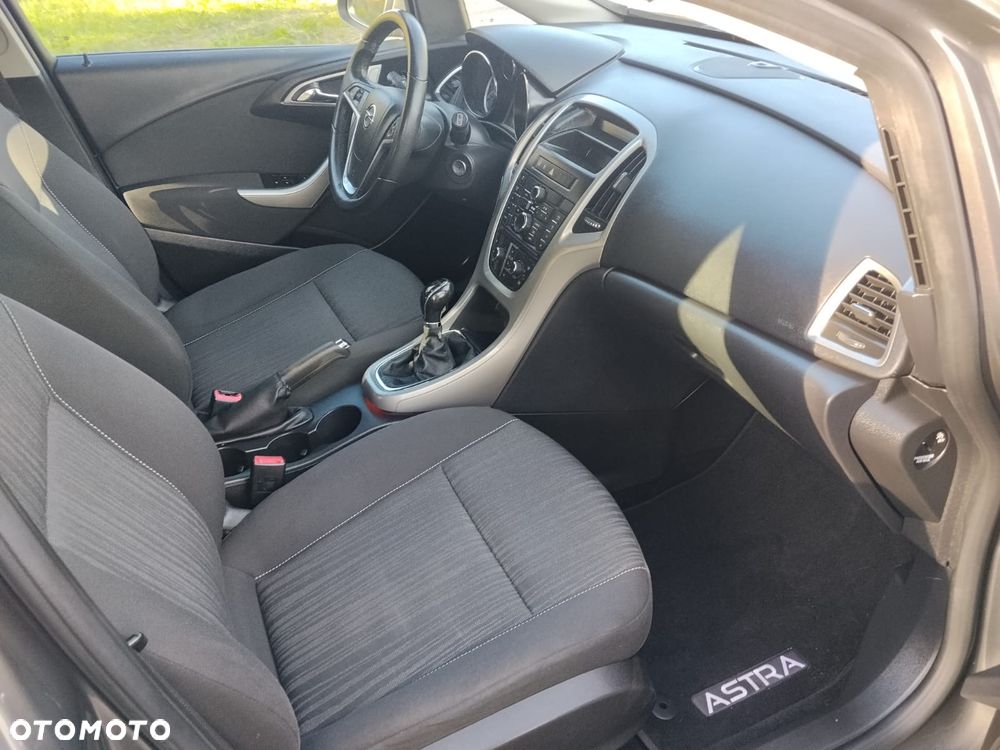 Opel Astra 1.7 CDTI EU5 - 10