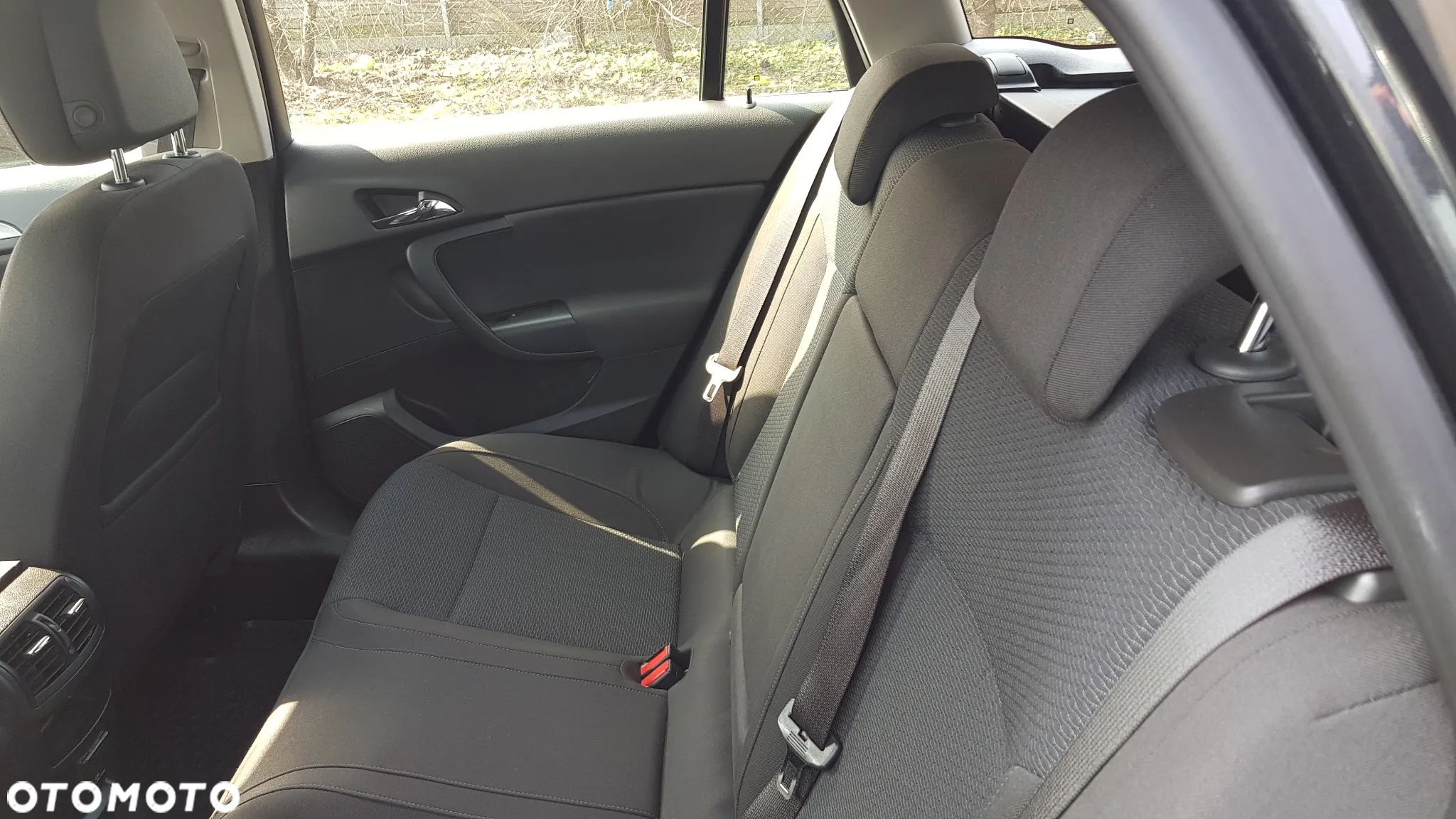 Opel Insignia 2.0 CDTI Edition S&S - 16