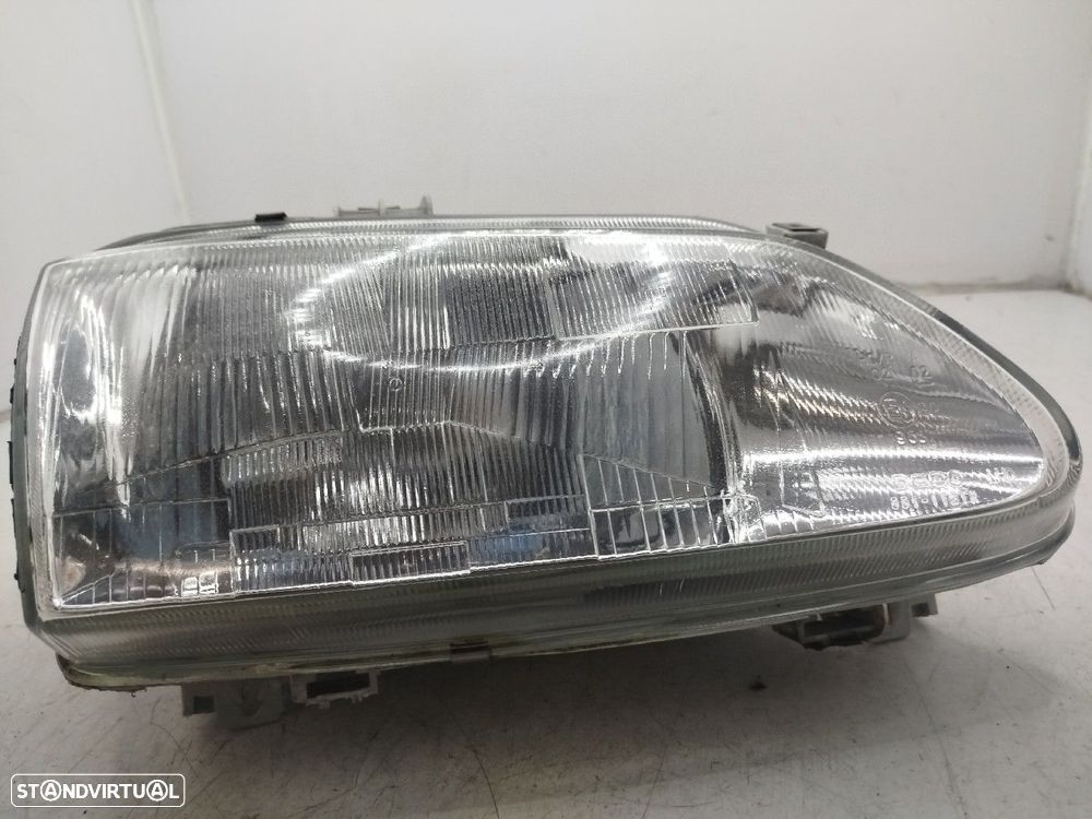 Farol/ Otica Dianteiro Dto Renault Megane I Coach (Da0/1_) - 6