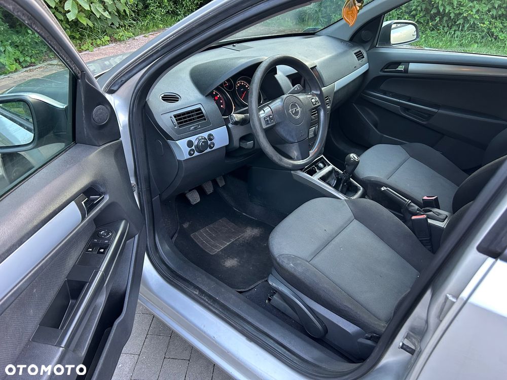 Opel Astra 1.6 Edition Plus - 10