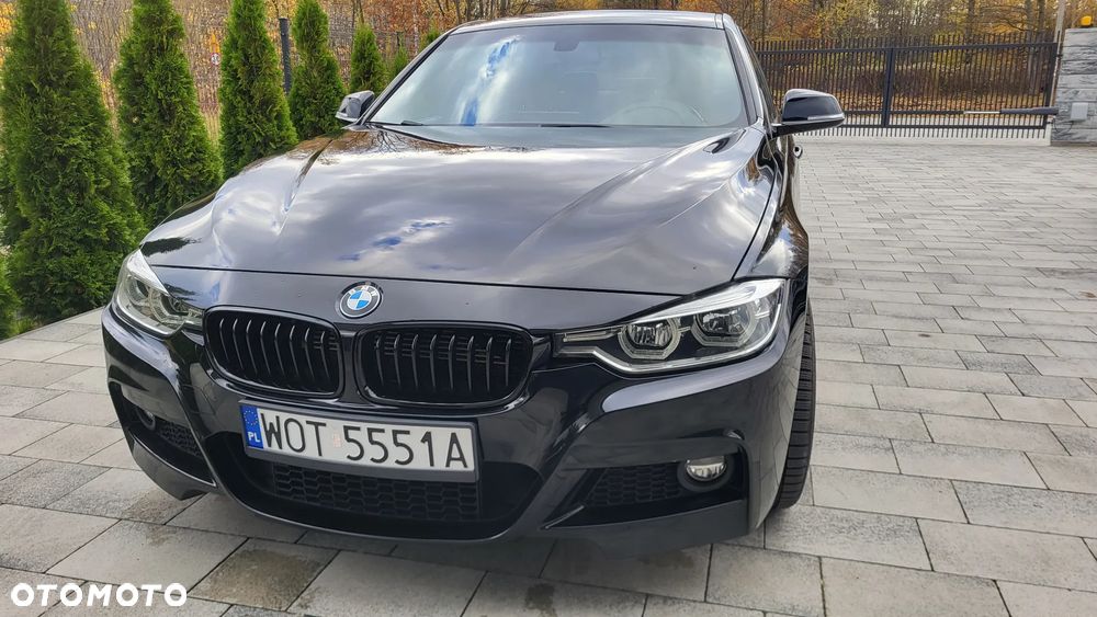 BMW Seria 3 330e iPerformance M Sport - 4