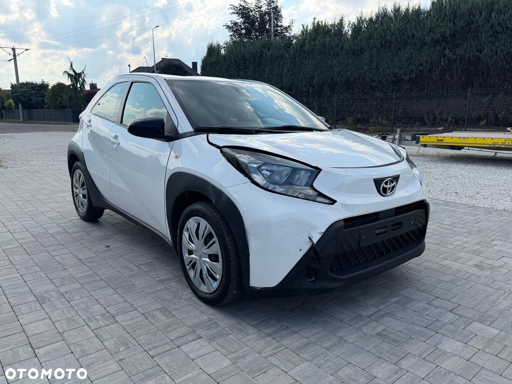 Toyota Aygo X 1.0 VVT-i Comfort CVT - 3