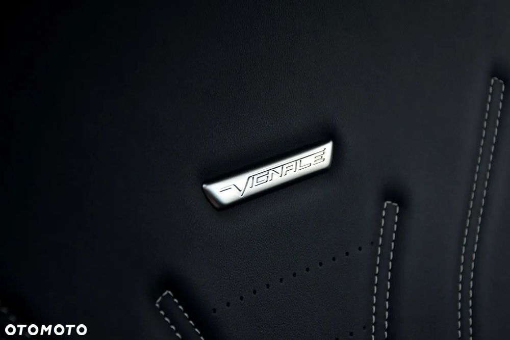 Ford Kuga 2.0 EcoBlue Hybrid VIGNALE - 27