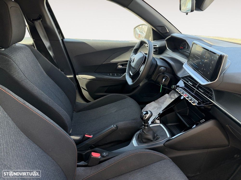 Peugeot 2008 1.2 PureTech Style - 15