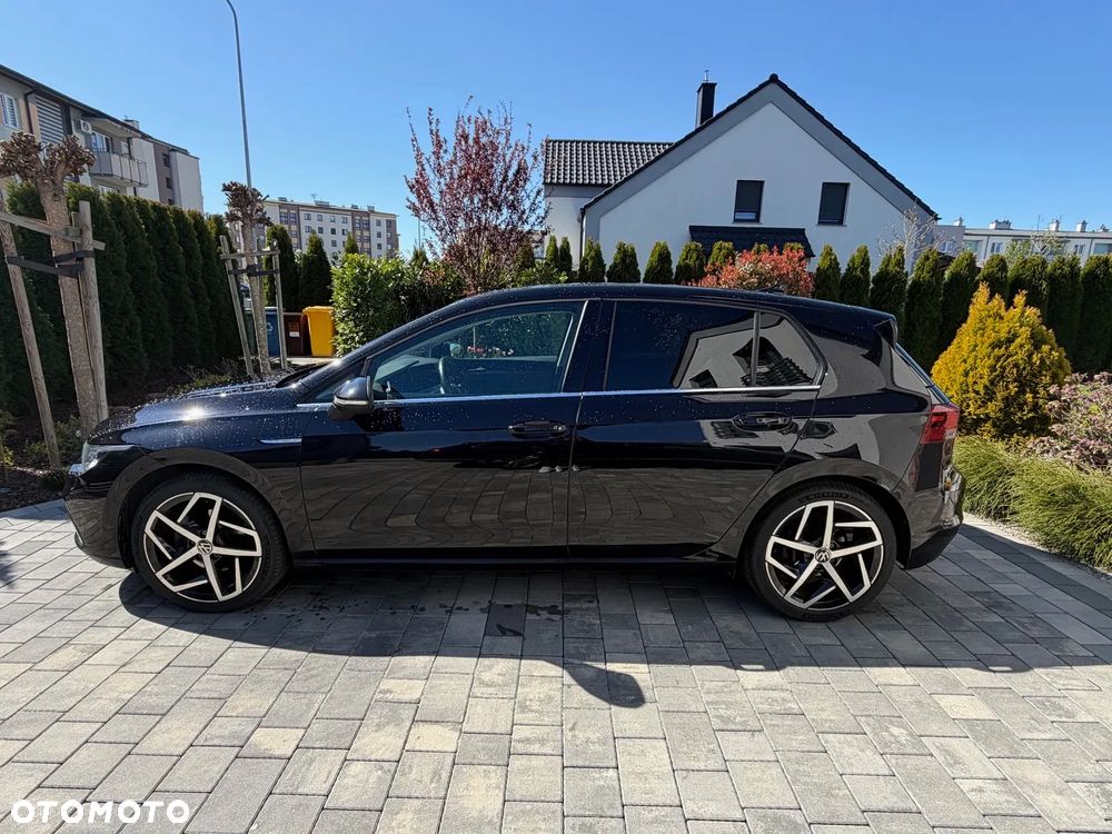 Volkswagen Golf 1.5 eTSI EVO Style DSG - 6