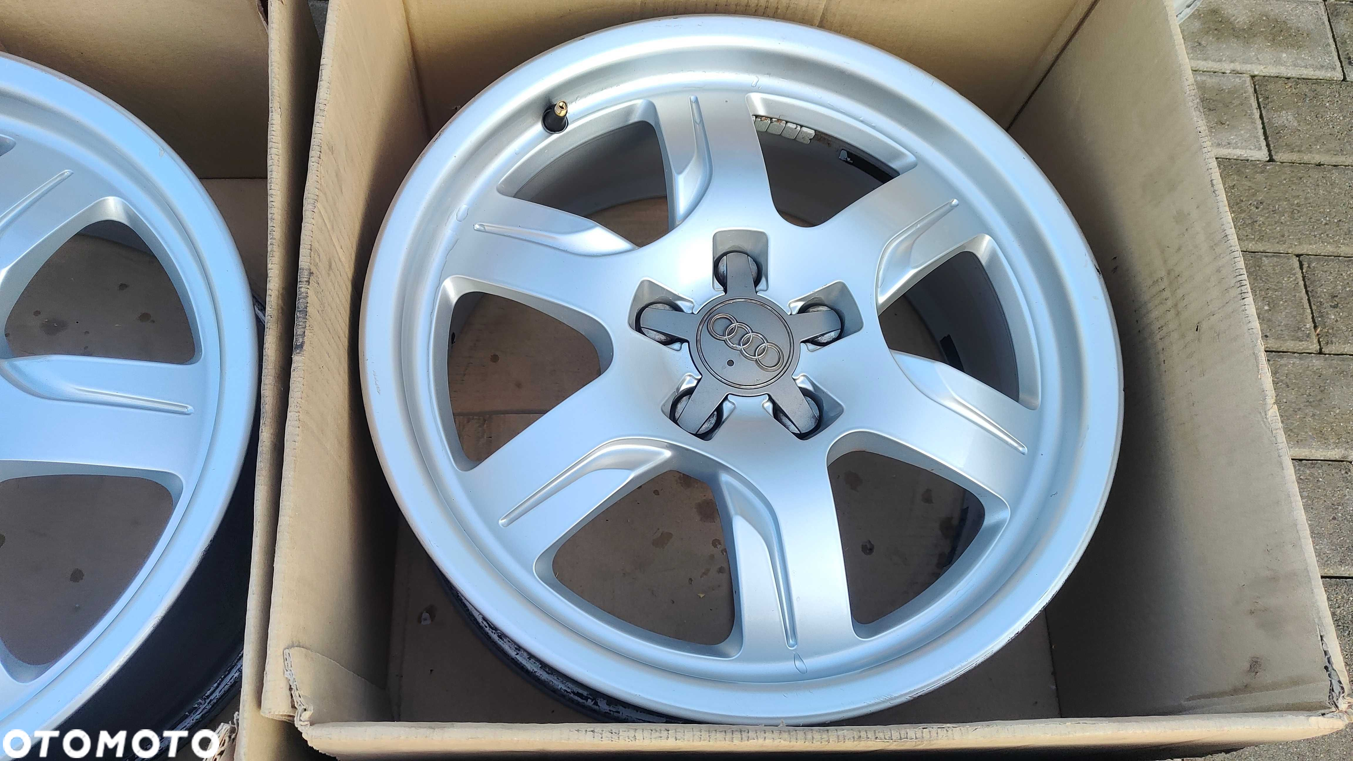 Oryginalne Felgi Aluminiowe AUDI A5 17 5x112 7,5J ET28 - 5