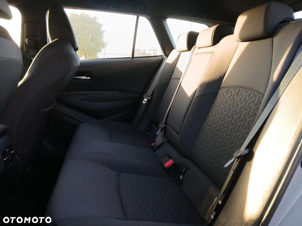 Toyota Corolla 1.8 Hybrid Comfort - 14