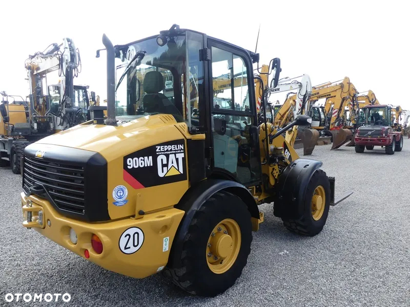Caterpillar CAT 906M / 2017R / Centralne smarowanie / - 6