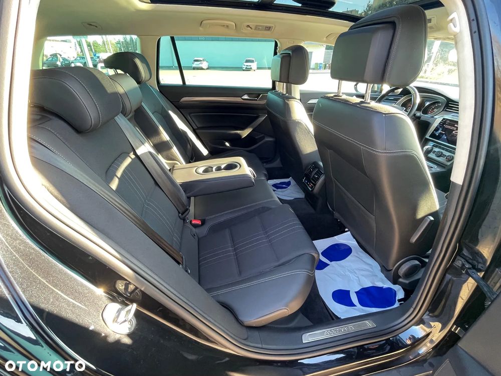 Volkswagen Passat Alltrack 2.0 TDI SCR 4Motion DSG - 15