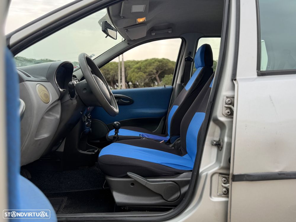 Fiat Punto 1.2 60 Active - 13