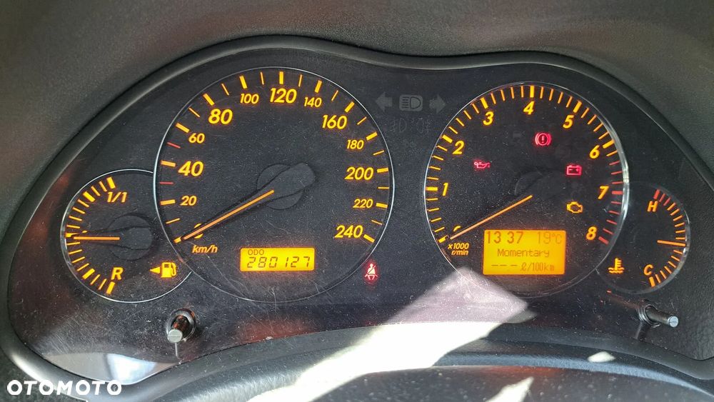 Toyota Avensis 2.0 VVT-i Sol plus - 27
