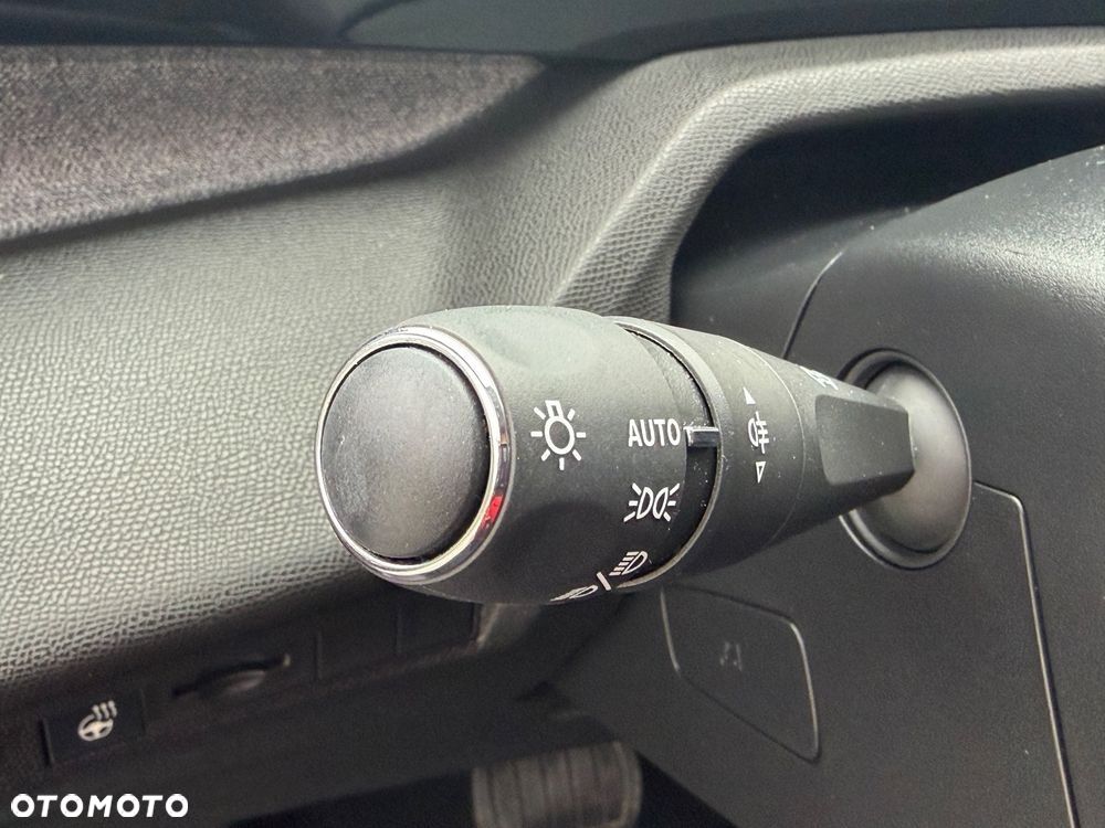 Peugeot 308 1.5 BlueHDi Allure Pack S&S EAT8 - 30