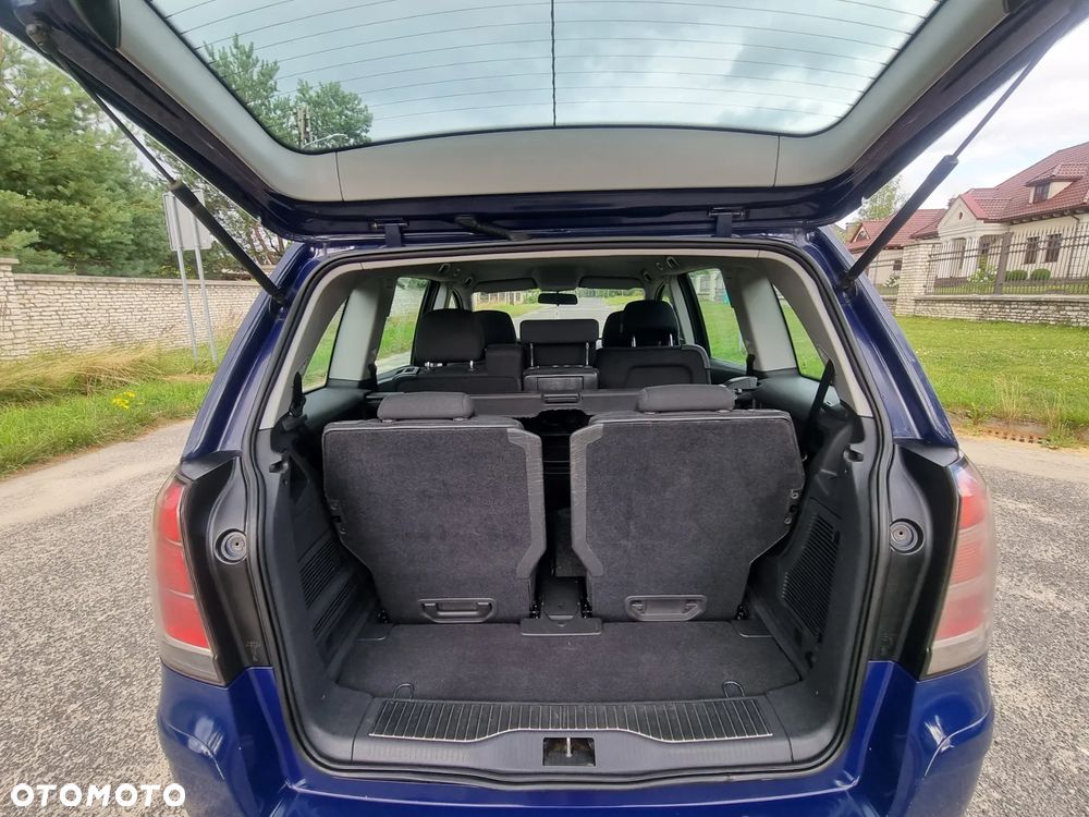 Opel Zafira 1.8 Cosmo EasyTronic EU5 - 12