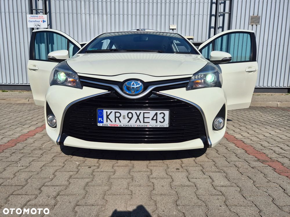Toyota Yaris - 25