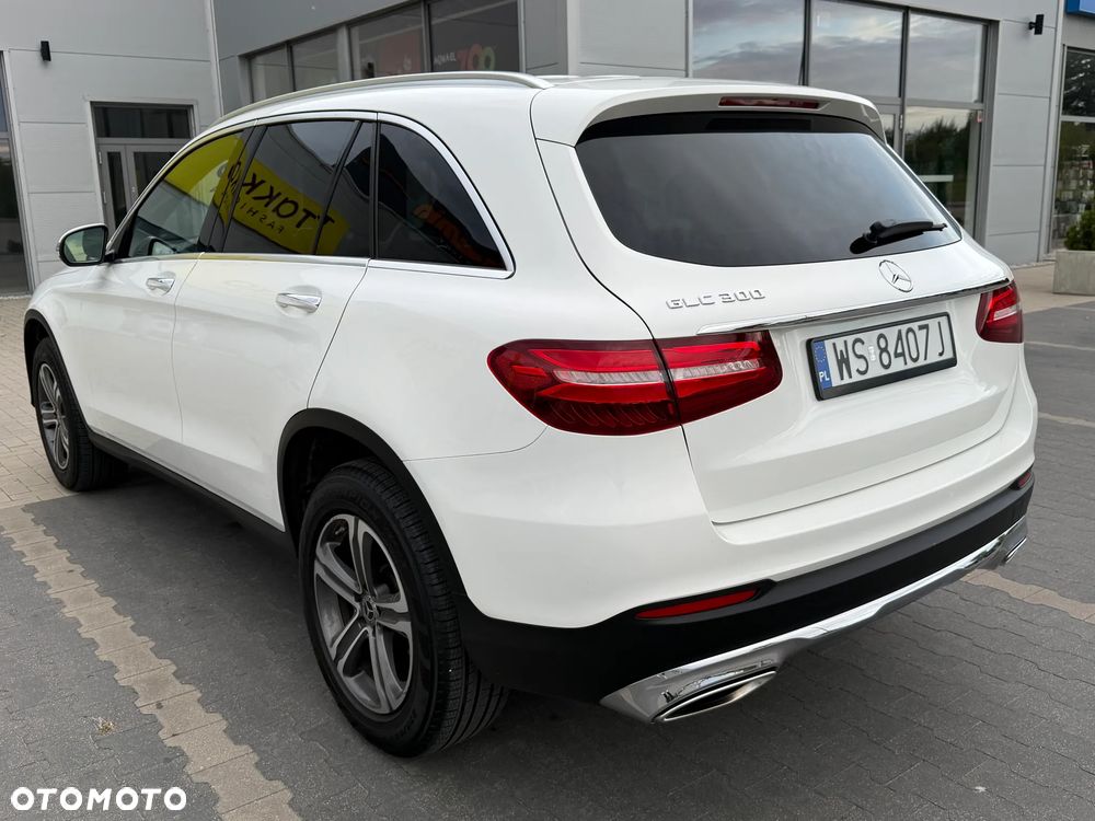 Mercedes-Benz GLC - 7