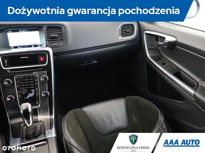 Volvo V60 - 10