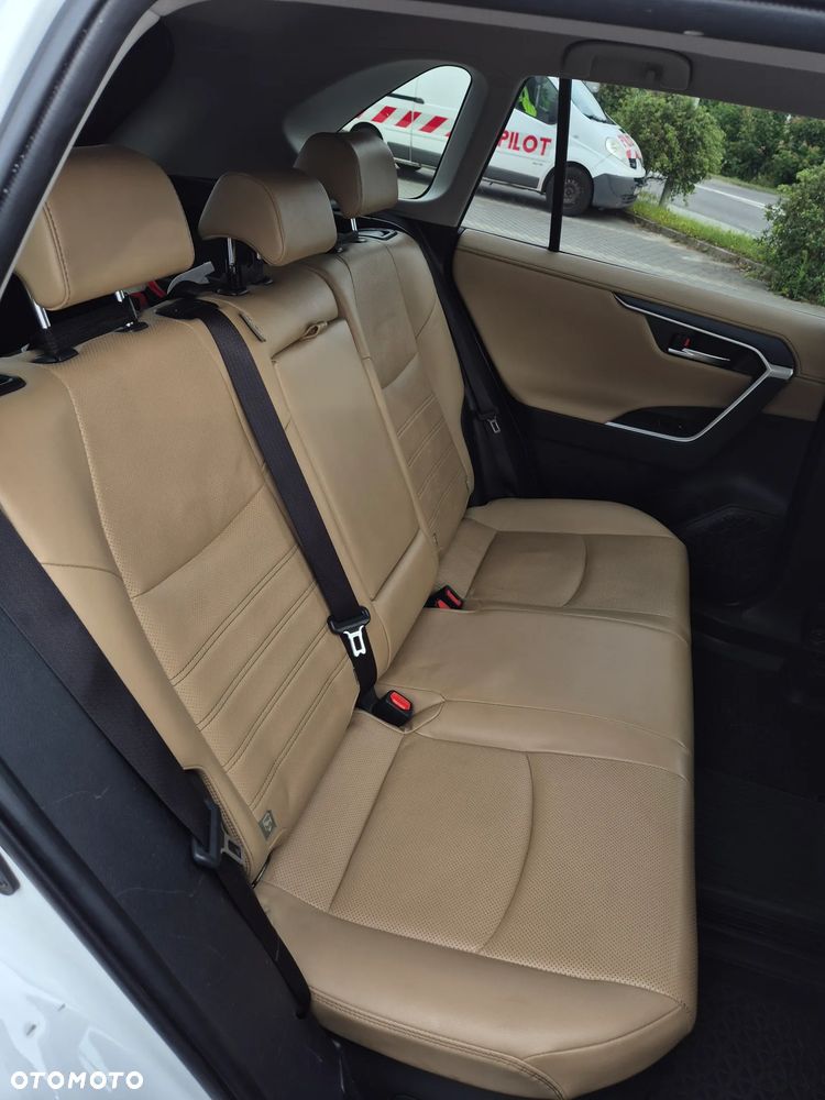 Toyota RAV4 2.5 Hybrid Executive 4x2 - 17