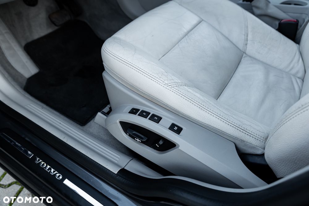 Volvo V50 T5 AWD Summum - 26
