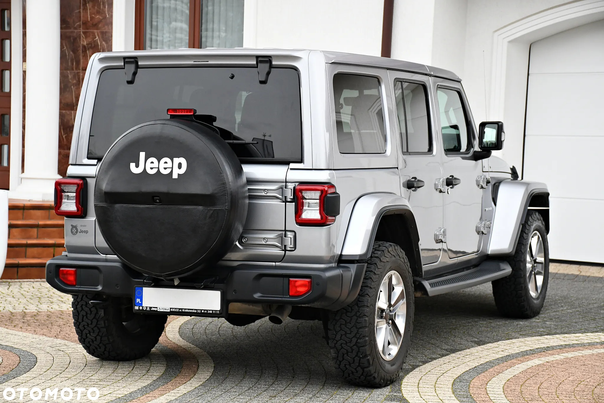 Jeep Wrangler Unlimited GME 2.0 Turbo Sahara - 13