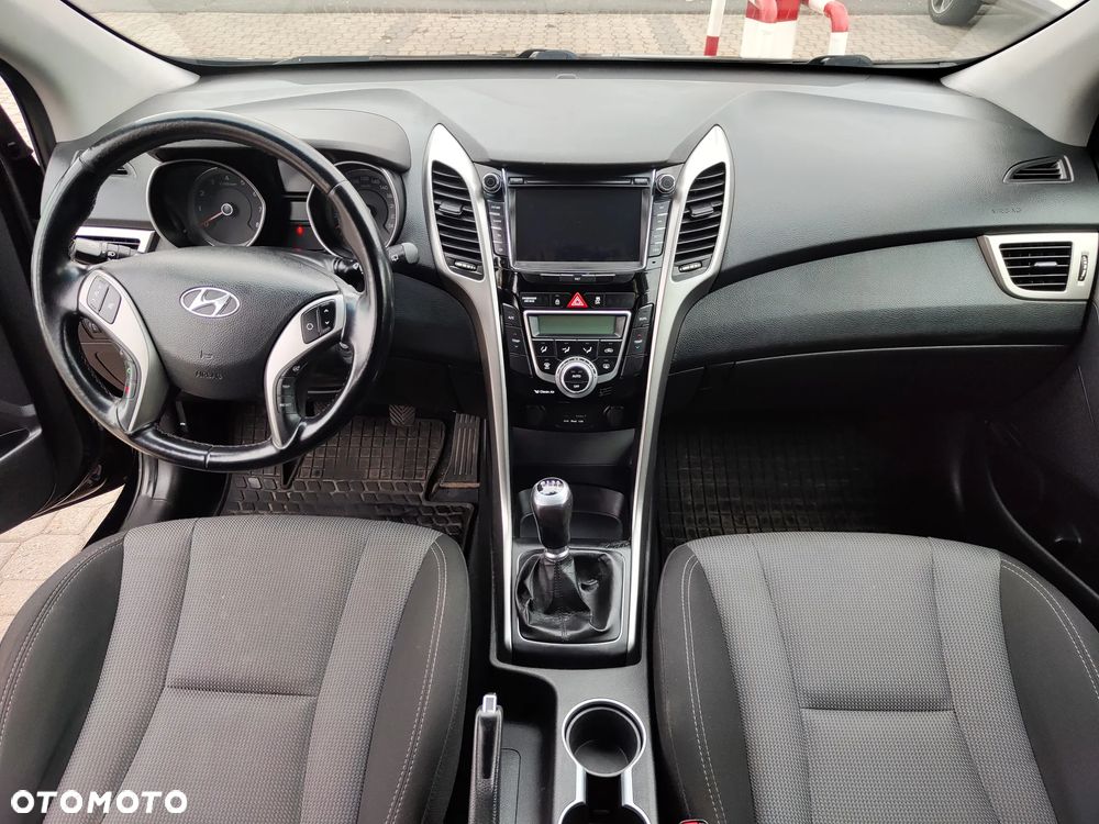 Hyundai i30 - 11