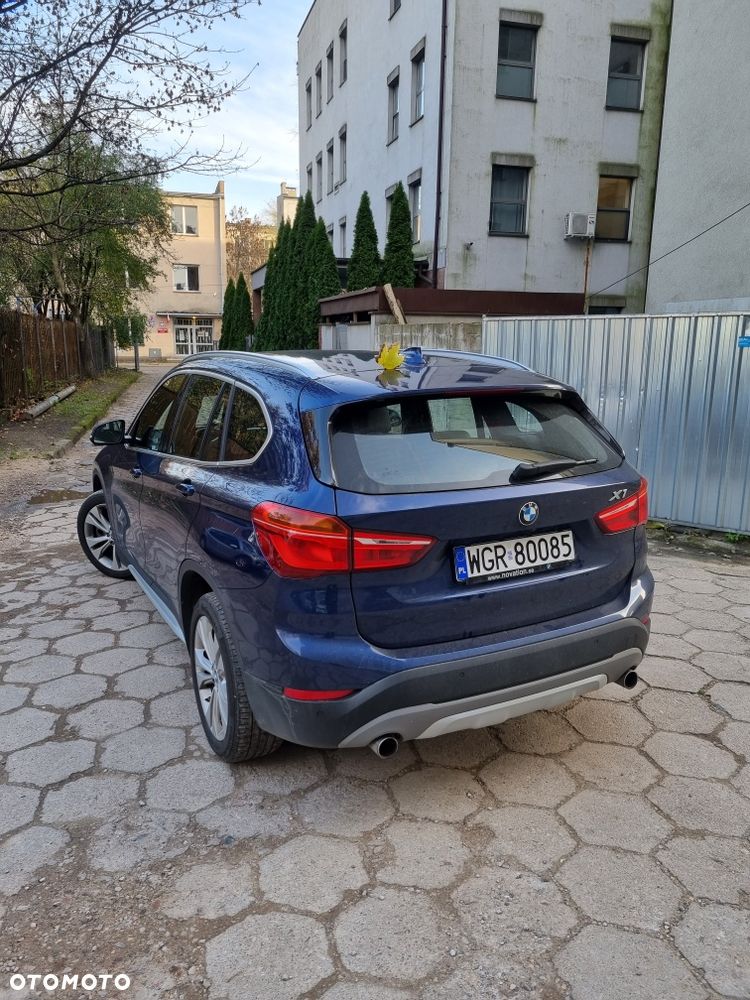 BMW X1 - 5