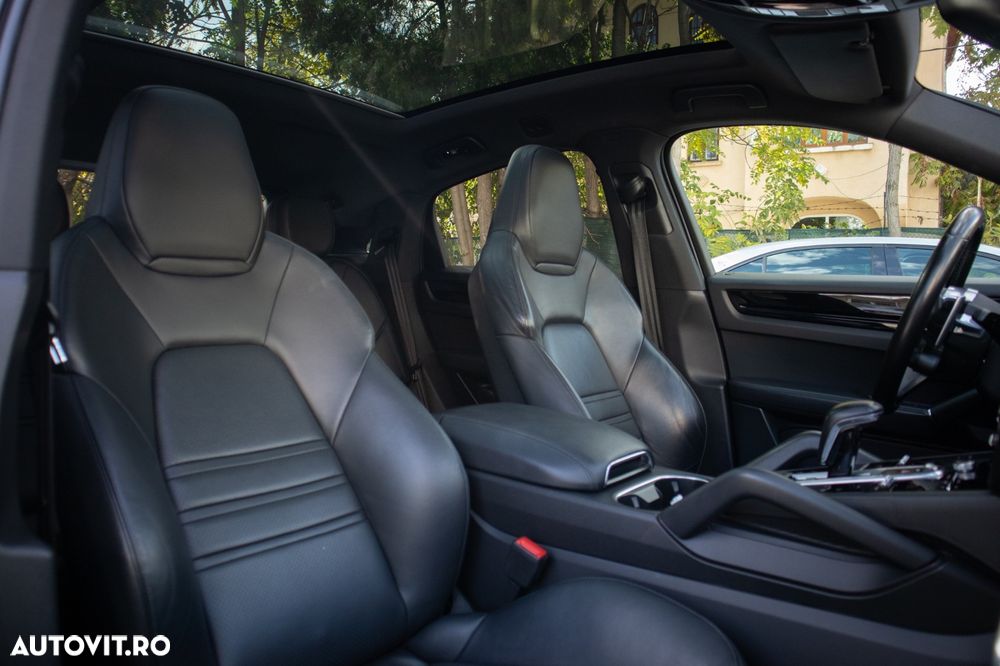 Porsche Cayenne Coupe E-Hybrid Tiptronic S - 7