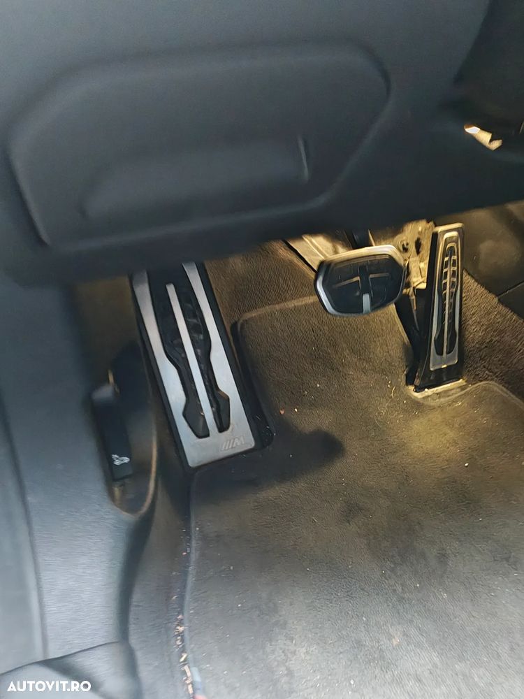 BMW Seria 2 220d AT - 6