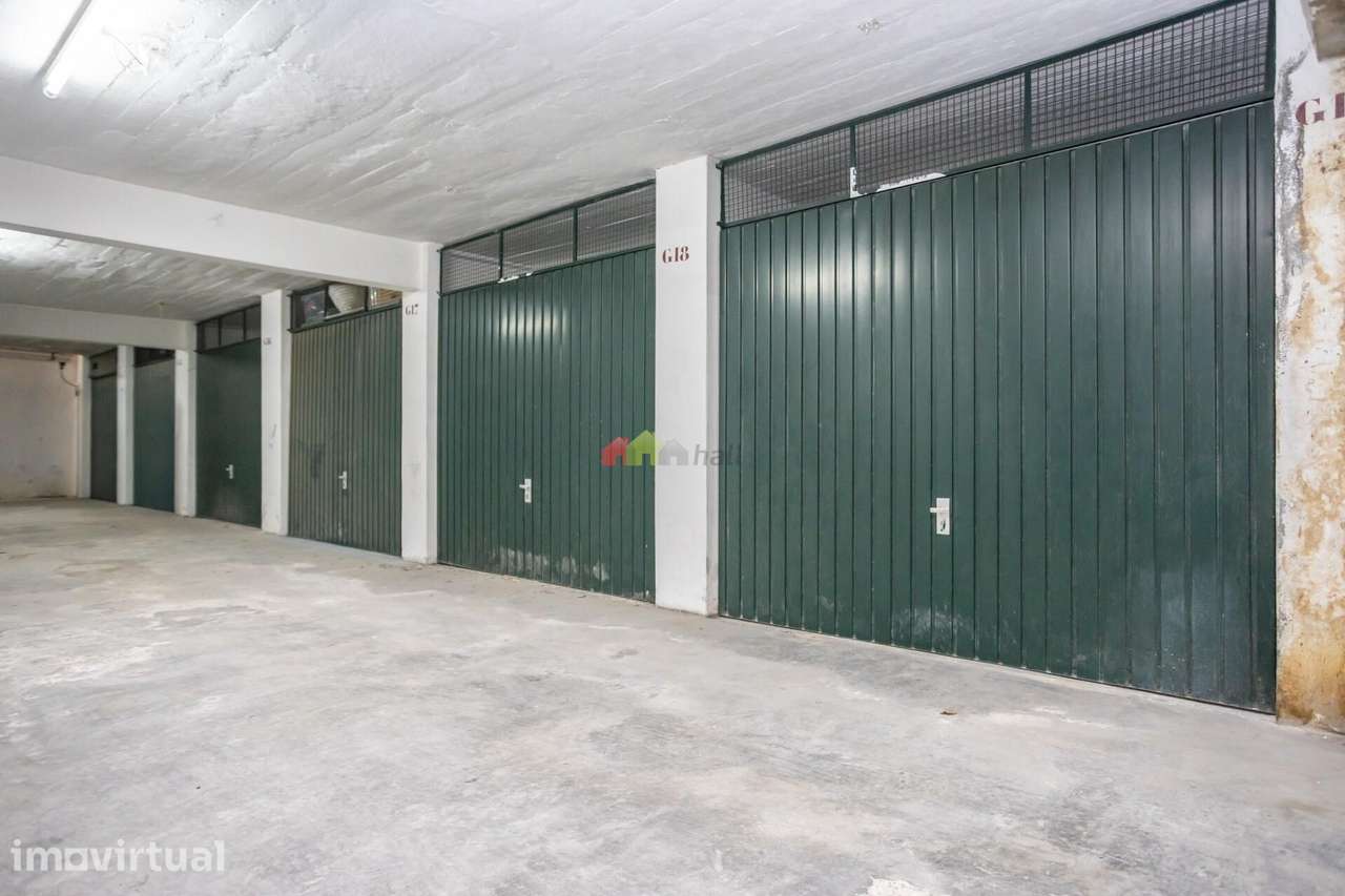 Garagem com 17,11m2 – São Sebastião - Setúbal - Grande imagem: 3/6