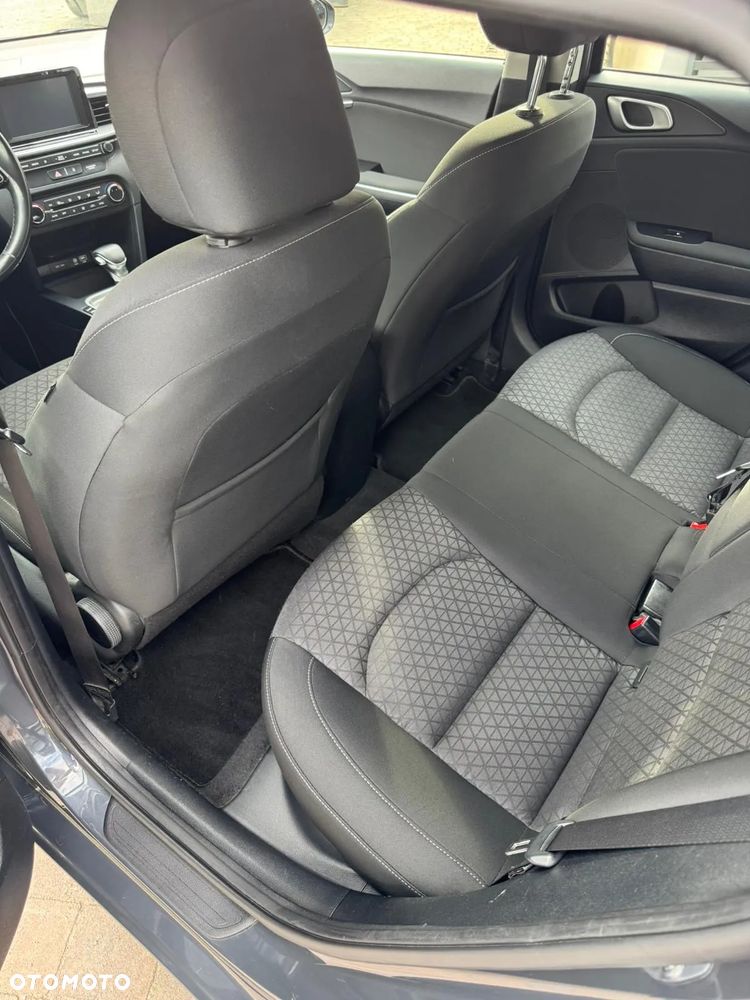 Kia Ceed 1.4 T-GDI M DCT - 12