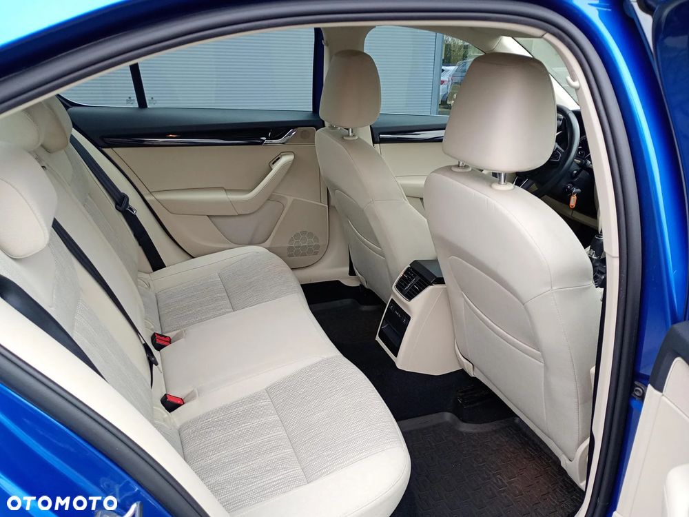 Skoda Octavia 1.8 TSI Style DSG - 13
