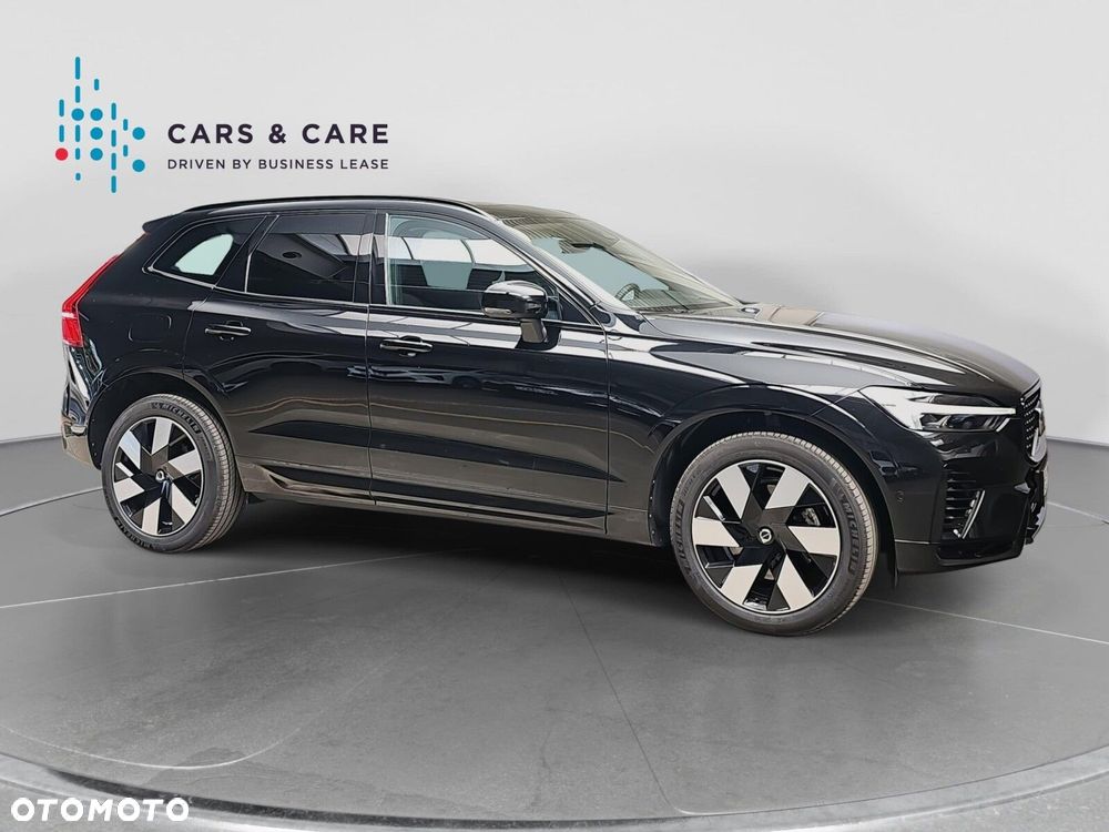 Volvo XC 60 T8 Plug-In Hybrid AWD Ultimate Dark - 26
