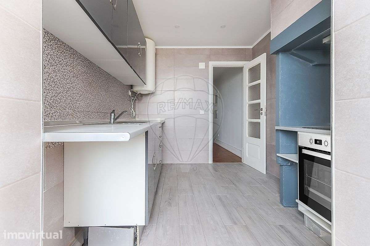 Apartamento T1 para arrendamento - Grande imagem: 4/17