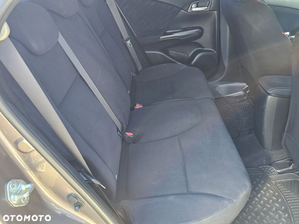 Honda Civic 1.8 Elegance - 12