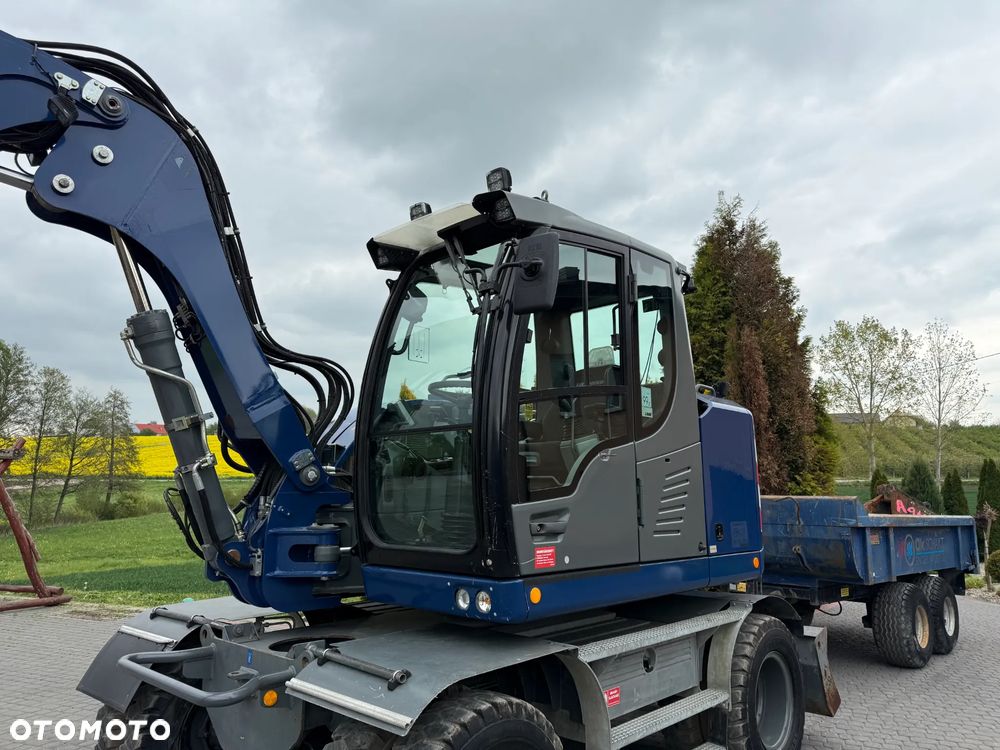 Liebherr 912 Rototilt + Szczypce - 6