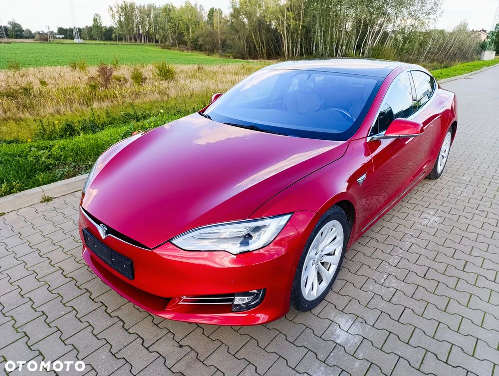 Tesla Model S Long Range Plus - 14