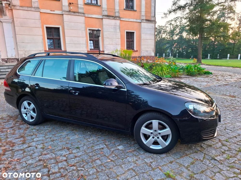 Volkswagen Golf 1.2 TSI Comfortline - 2