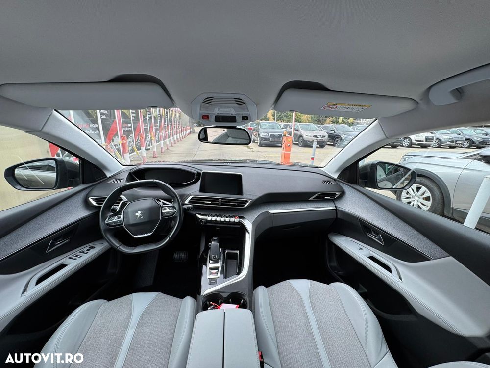 Peugeot 5008 PureTech 130 EAT8 Stop & Start GT - 10