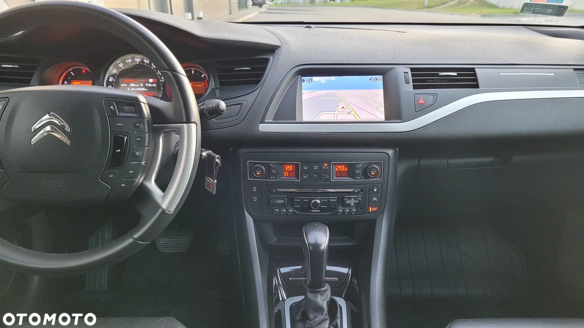 Citroën C5 Tourer HDi 165 FAP Exclusive - 22