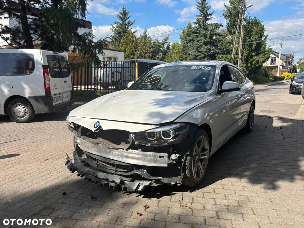 BMW 3GT 330i GPF xDrive Sport Line - 14