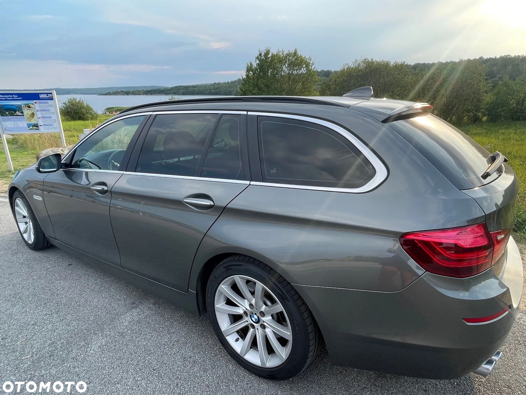 BMW Seria 5 520d Touring - 1