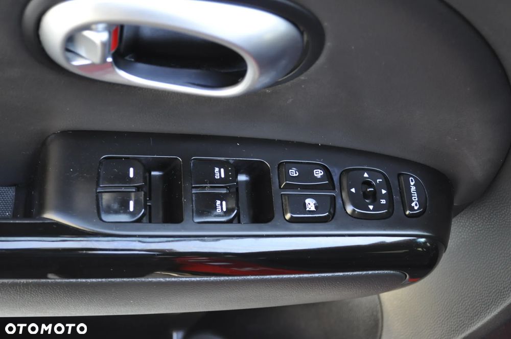 Kia Soul 1.6 GDI Dream-Team Edition - 23