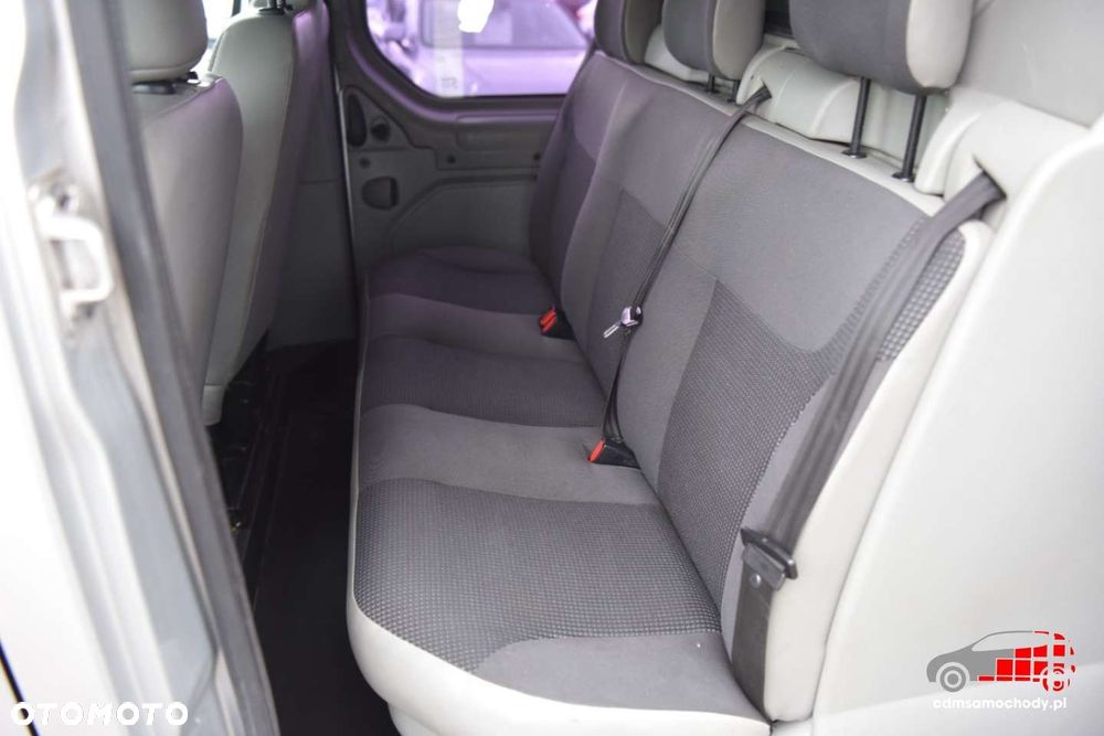 Opel Vivaro - 16